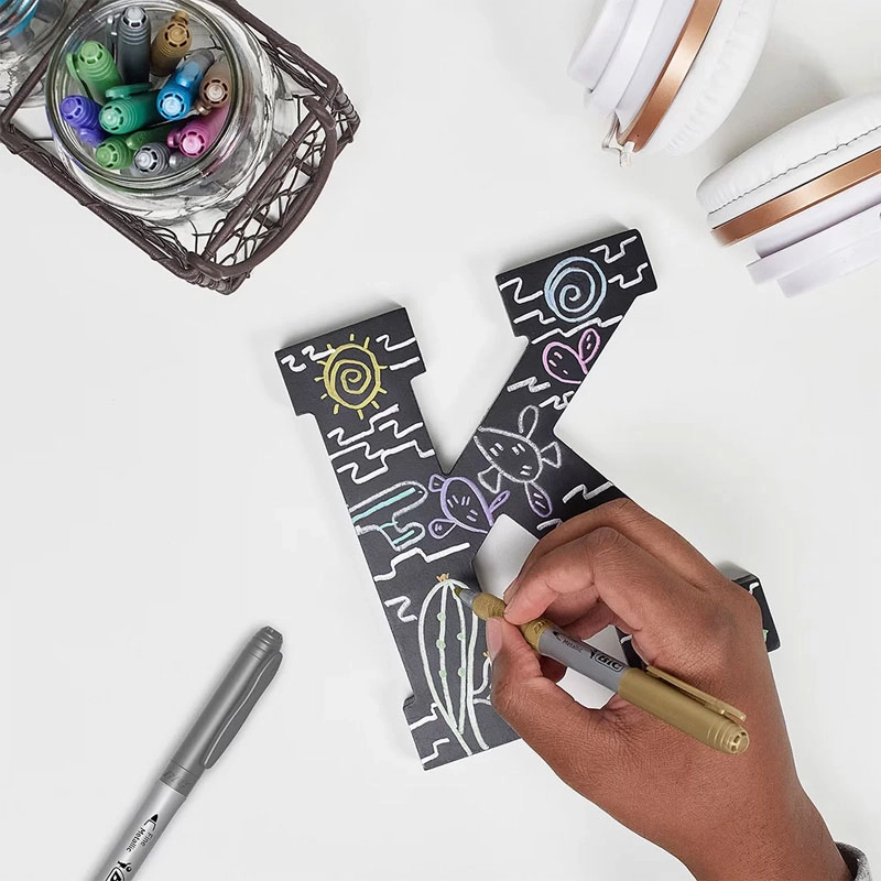 Pincel marcador permanente Marking Dourado Metálico 971150 - Bic