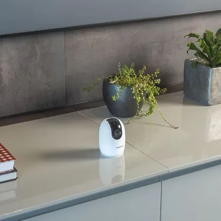 Câmera de video Wifi Full HD IM4-C 4565510 - Intelbras